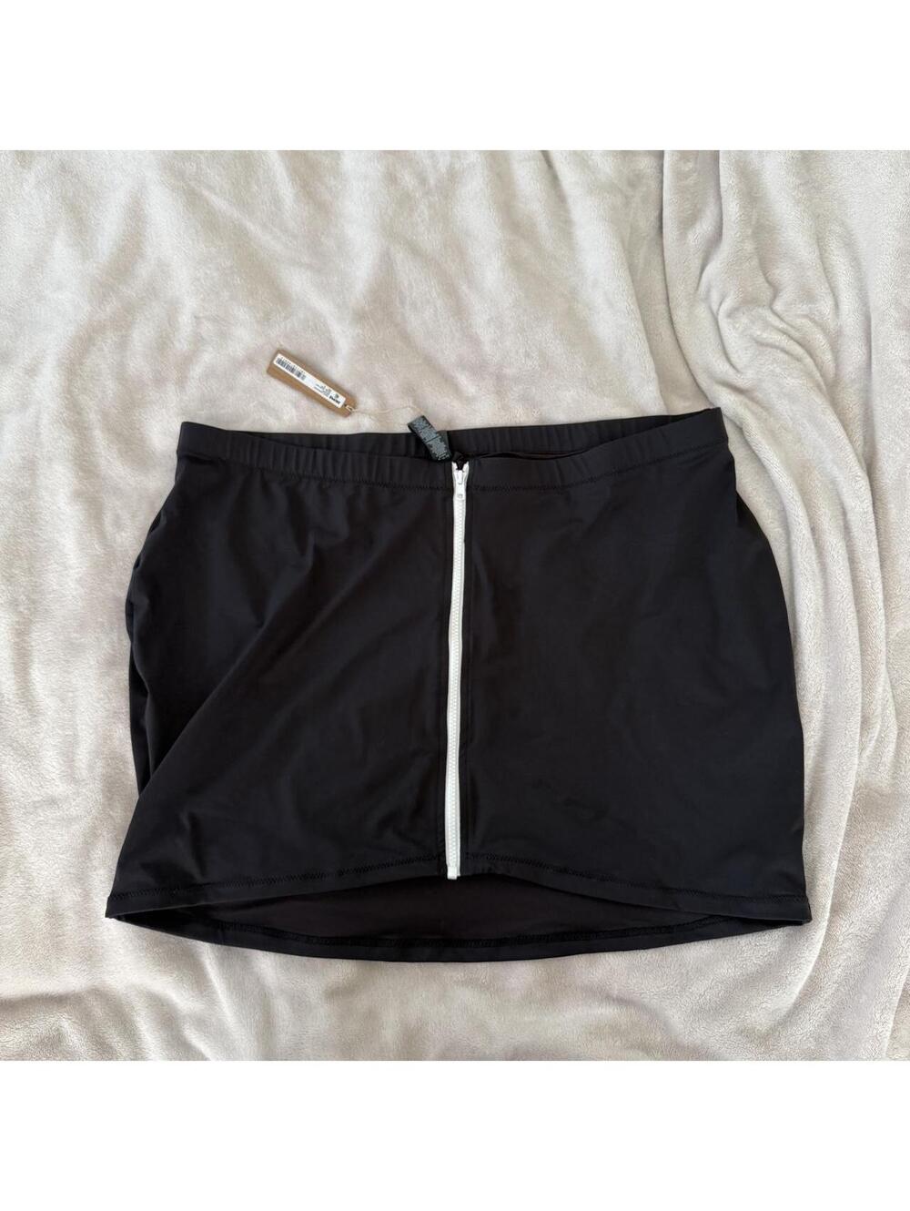 Skims sporty swim skirt NWT size 4x